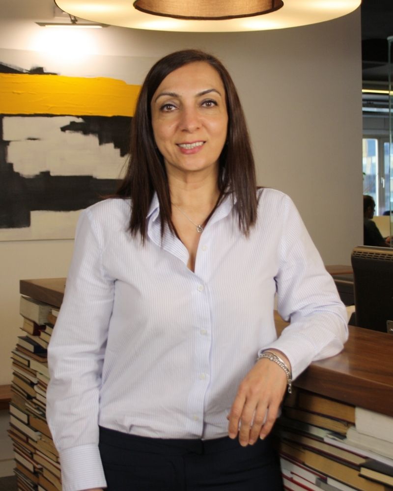 Nezahat Aydın Koçer — Satış Operasyon ve Destek Yöneticisi